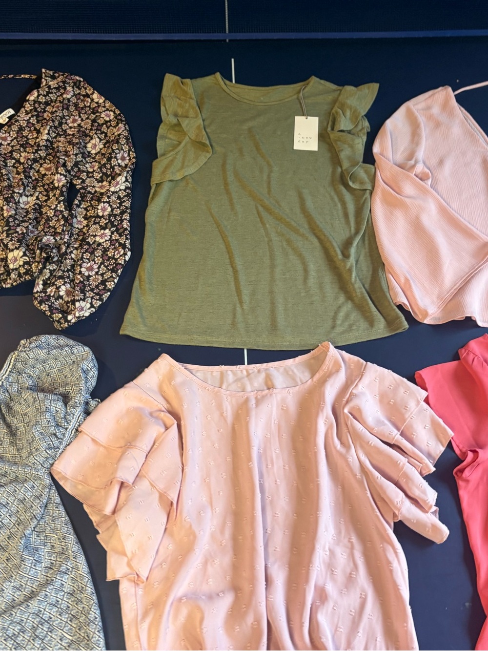 6 women’s size small dress shirts assorted styles  summer tops